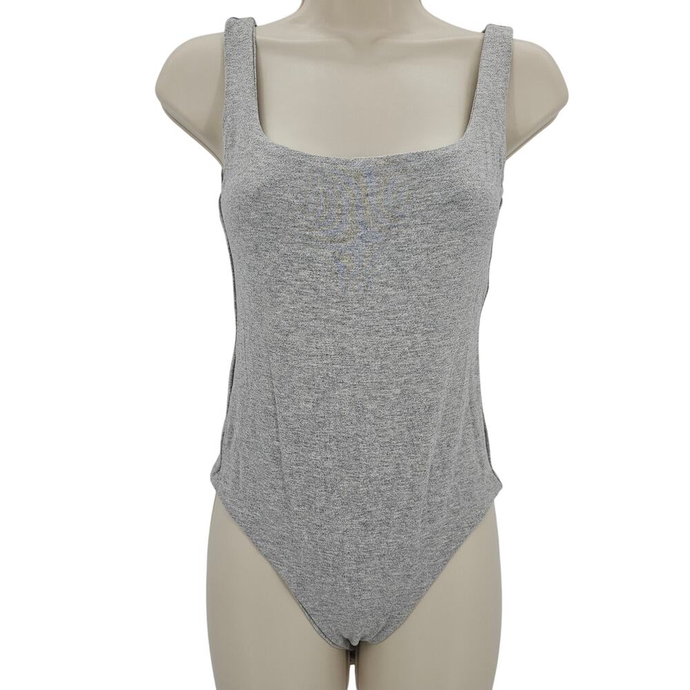 Naked Wardrobe Womans size M Sculpt Tank Scoop Neck Bodysuit Gray Classic NWOT